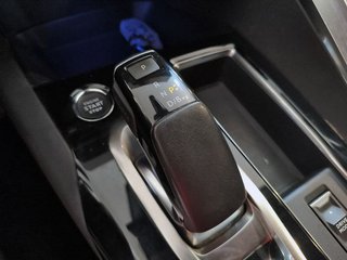 Peugeot 3008 Hybrid 225 e-EAT8 Allure