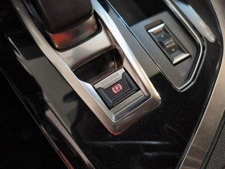 Peugeot 3008 Hybrid 225 e-EAT8 Allure