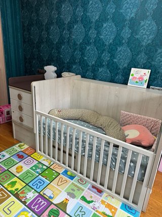 Cuna convertible bebé