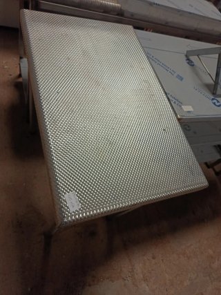 MESA REFUERZO ACERO 80X50X85 MIRA MI PERFIL