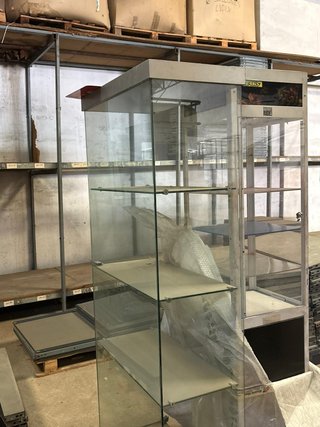 Vitrina Acerbis Cristal y Metal