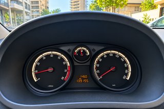Opel Corsa 1.2 Essentia 3 puertas – Marzo 2011  13
