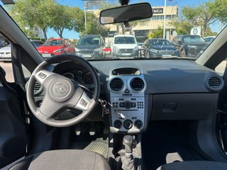 Opel Corsa 1.2 Essentia 3 puertas – Marzo 2011  13