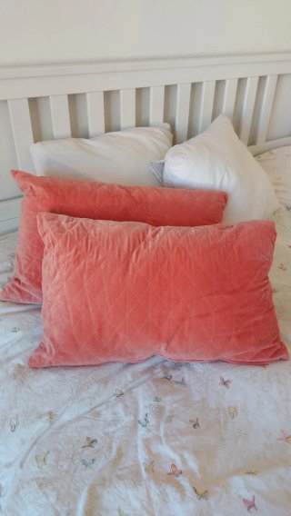 2 Cojines IKEA Terciopelo Naranja/Rosa 62x37cm