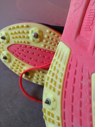 Zapatillas Atletismo tacos Puma Talla 40.5