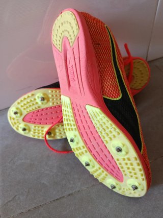 Zapatillas Atletismo tacos Puma Talla 40.5