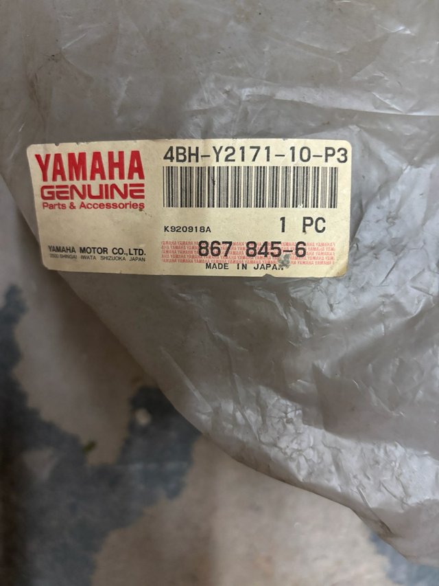 Tapa Lateral Derecha Yamaha GTS 4BH-Y2171-10-P3