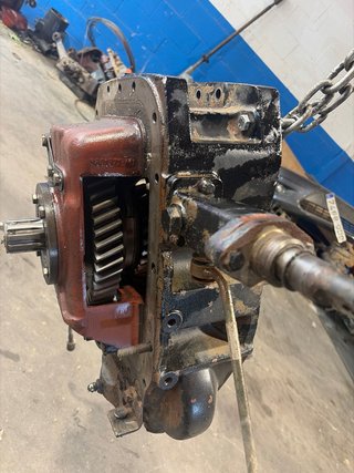 Caja de gamas Massey Ferguson MF 4270