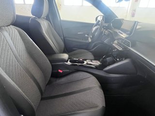 Peugeot 2008 130cv 2023 allure