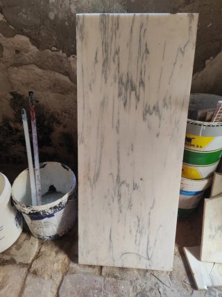 Plancha de Mármol Blanco y Gris