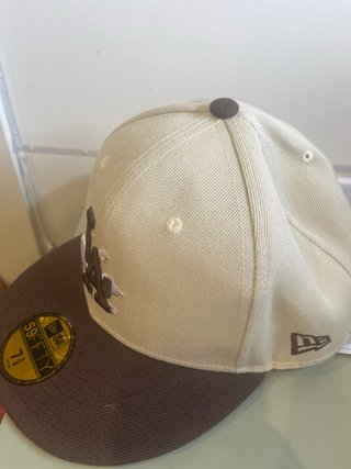 Gorra New Era LA Beige y Marrón