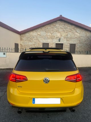 Volkswagen Golf VII GTI Performance 230cv