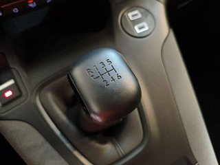 Peugeot Rifter 1.5 BLUEHDI 100CV ALLURE BUSINESS STD 4P