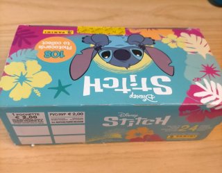 Caja Photocards Disney Stitch Panini