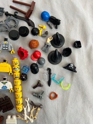 Lote LEGO Minifiguras y piezas