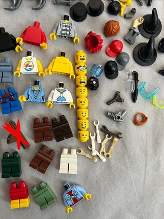 Lote LEGO Minifiguras y piezas