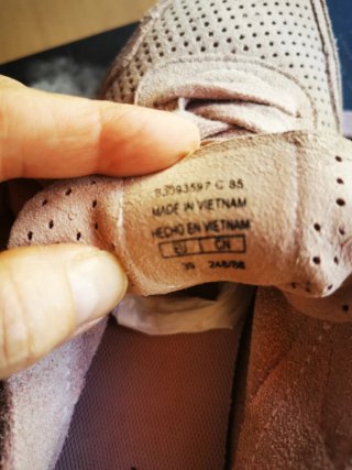 Zapatillas de piel rosa