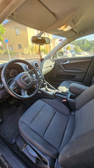 Audi A3 Sportback S-tronic 1.6 TDI Automàtic