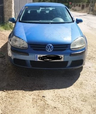 Volkswagen Golf 2004