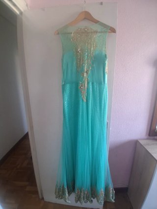 Vestido de fiesta con pedrería