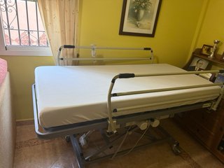 Cama Eléctrica Articulada Hospitalaria