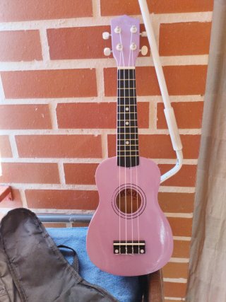 Ukelele WINZZ malva