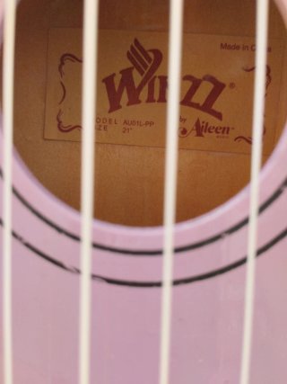 Ukelele WINZZ malva
