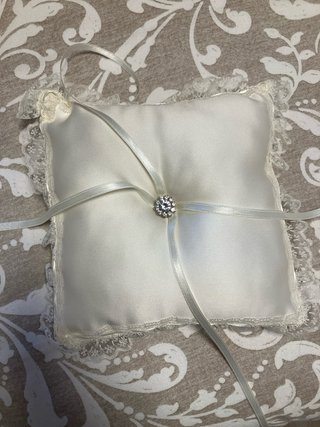 Cojín para anillos de boda blanco