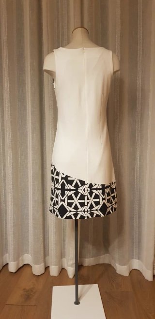 Vestido Desigual Blanco y Negro
