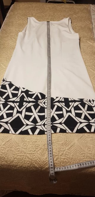 Vestido Desigual Blanco y Negro