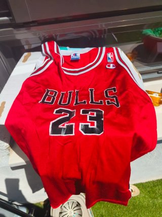 Camiseta  Jordan Bulls 23 Retro. Original de USA.