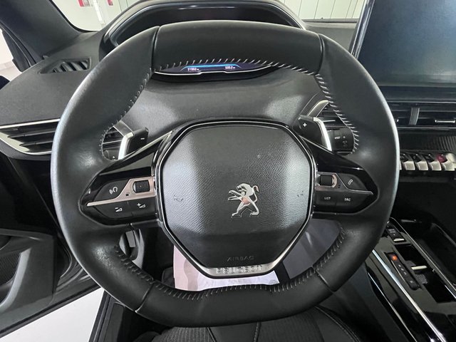 Peugeot 3008 Hybrid 136cv