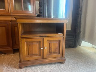 Aparador francés / Mueble TV madera