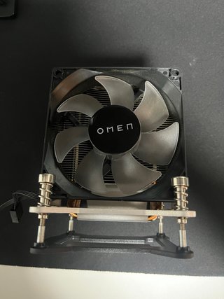 COMBO Placa Base 25L OMEN LGA 1700 + Caja 25L OMEN