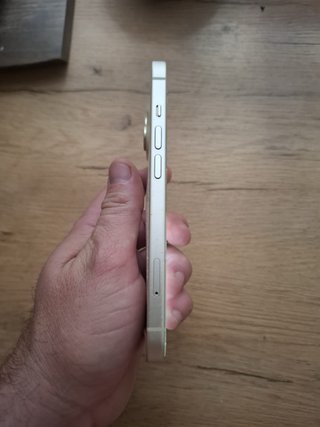 iPhone 15 128GB Amarillo