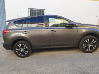 Toyota RAV4 2015