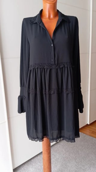 Vestido negro corte baby doll