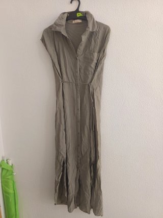 Talla M Vestido largo verde oliva