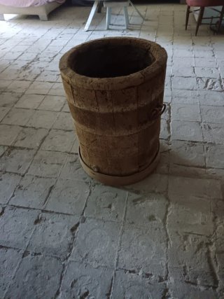 Barril de heladería de madera