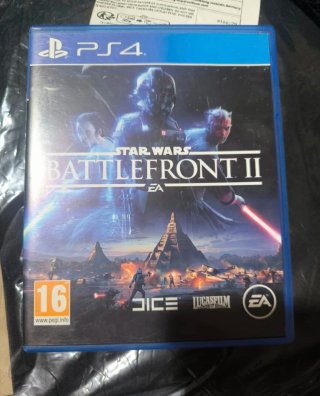 PS4 Pro 1TB + 5 Juegos + Mando + Auriculares