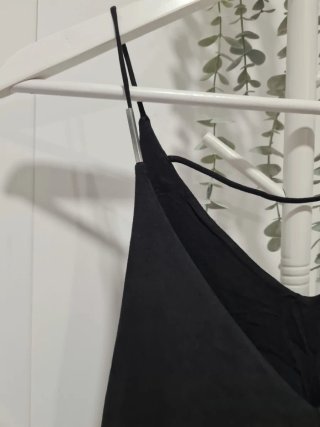 Top tirantes hilo negro Primark talla 38