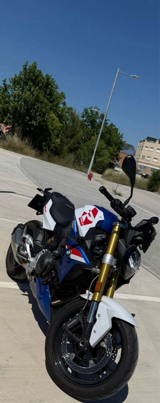 BMW F900R A2 2023 3.890 km