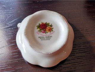 Lechera y Azucarero pequeños Royal Albert Rosas
