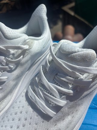 Hoka Clifton 9 Blancas