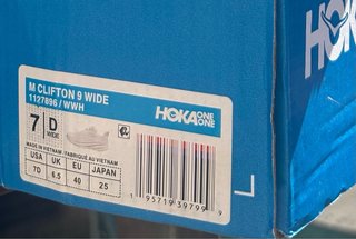 Hoka Clifton 9 Blancas