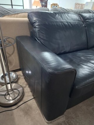 Sofá de piel negro ocasión