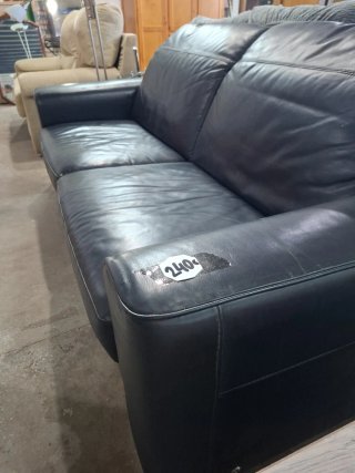 Sofá de piel negro ocasión