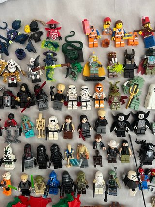 Lote LEGO Star Wars, Marvel, DC, Ninjago, etc