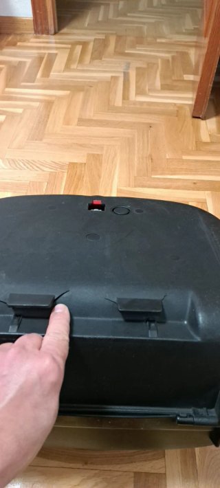 Baúl Cofre Moto 42L marca Kappa