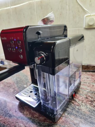 Cafetera Breville Automática Roja